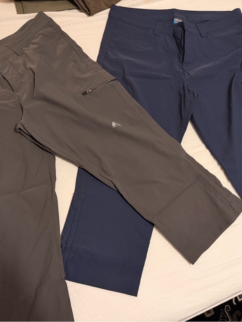 Bundle 2 Eddie Bauer Women Cargo Capri Pants in Gray and Navy Bundle
